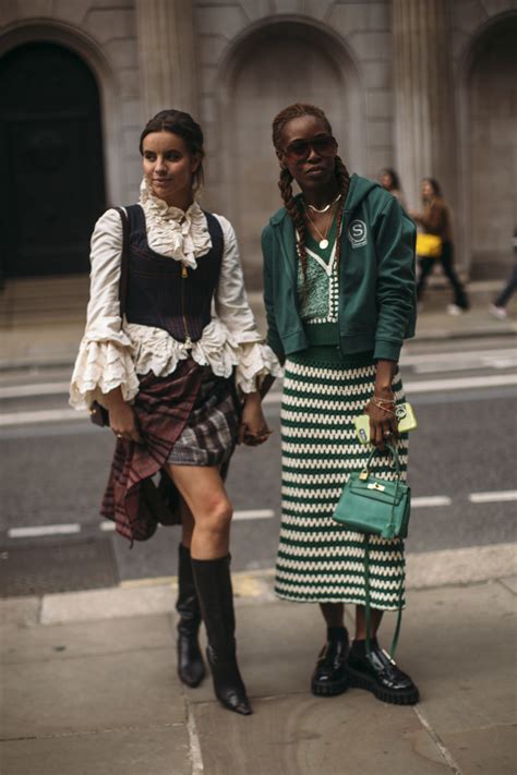 gucci cat fashion week street style|fashion week street style outfits.